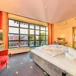 Theresientor 4* Straubing