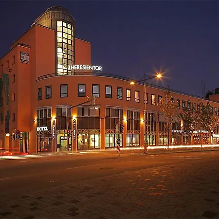 Theresientor Hotel 4*