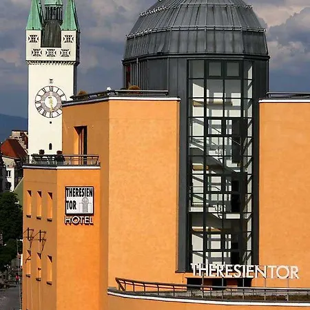 Theresientor 4* Straubing