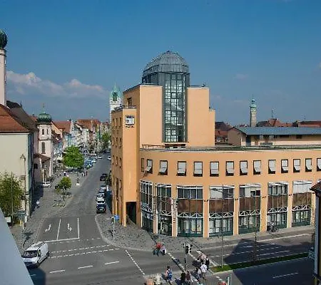 塞热西恩托尔酒店 施特劳宾