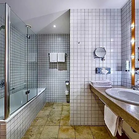 Theresientor Hotel 4*